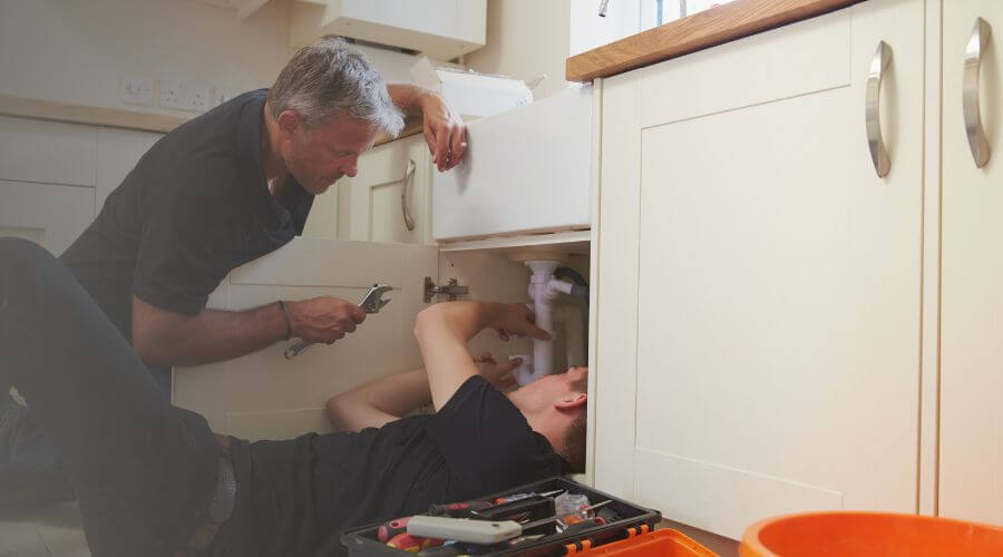 Professional burst pipe repair services in Kirkland, IL